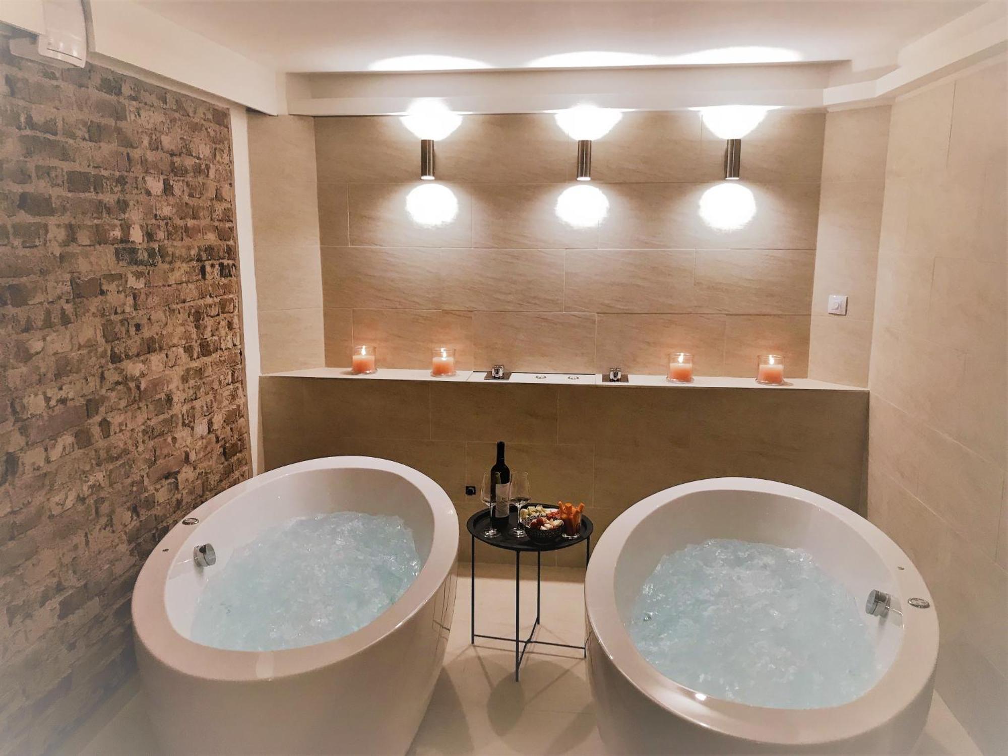 Dvur Stran & Wellness Hotell Karlovy Vary Eksteriør bilde