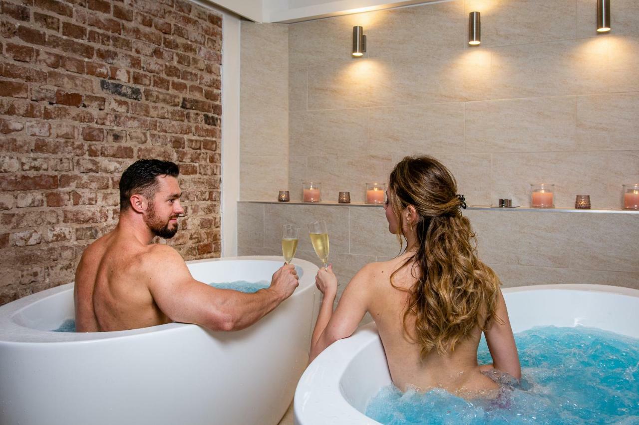Dvur Stran & Wellness Hotell Karlovy Vary Eksteriør bilde